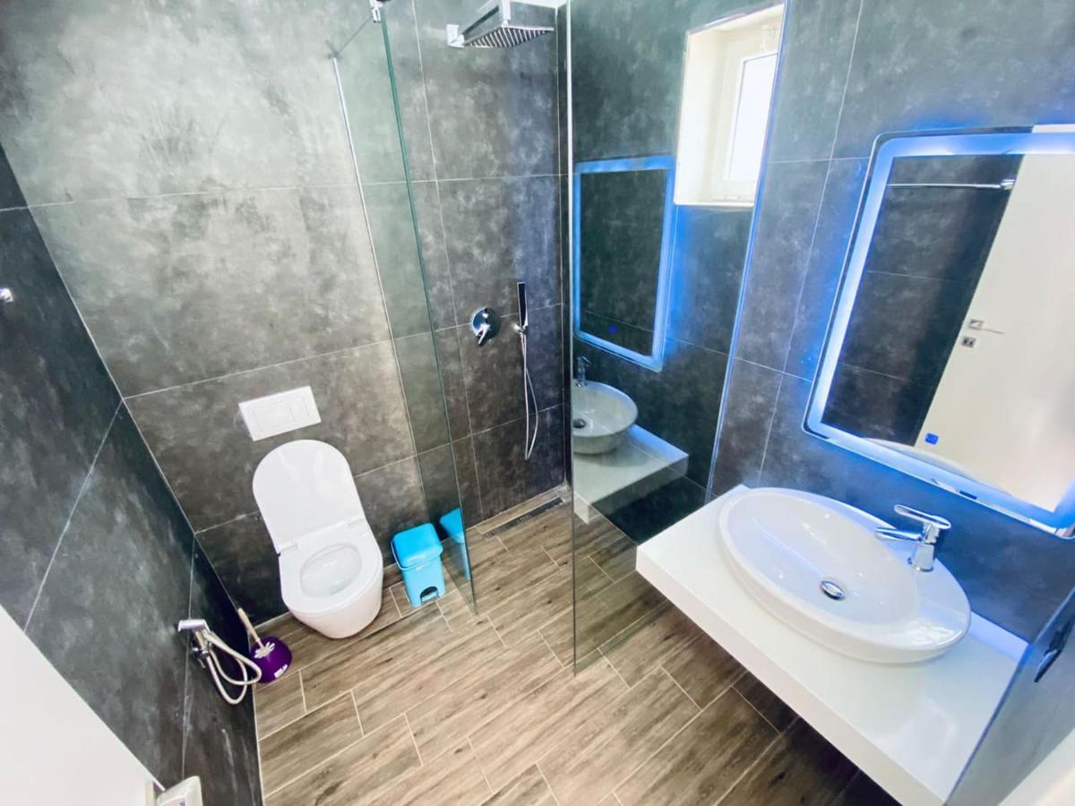 Wild Villa Apartments Саранде Екстериор снимка