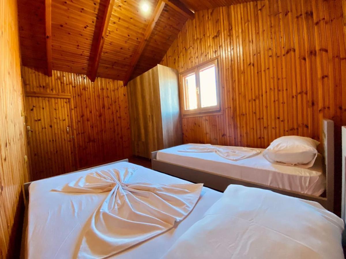 Wild Villa Apartments Саранде Екстериор снимка