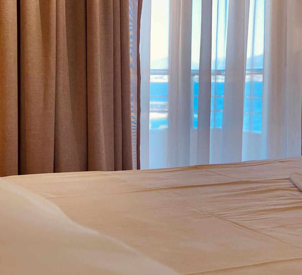 Wild Villa Apartments Саранде Екстериор снимка